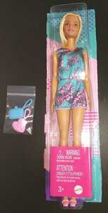 Barbieバービーとピンクなクローゼット付属品ドール+バッグ2種類セット人形Doll