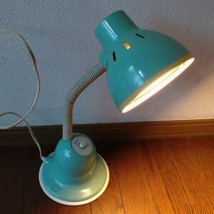 昭和レトロ デスクライト ナショナル 白熱灯照明器具 17㎜口径 卓上スタンド 古い照明 台の直径約160㎜ 高さ最大約480㎜ 【2903】
