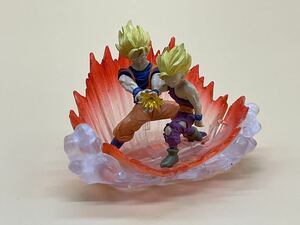 中古品 難あり ドラゴンボール イマジネイション イマジネーション フィギュア 孫悟空 孫悟飯 親子かめはめ波 カプセルトイ ガチャ