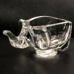 《雑貨》 置物「ガラス製 ゾウの形をした小物入れ」 全長：約16.5cm 象 動物 インテリア・小物