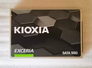 【送料込み・中古・動作確認】KIOXIAの2.5インチSSD「EXCERIA」（960GB：SATAⅢ）【使用時間＝4974時間】②
