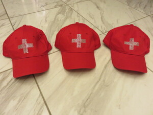 スイスで購入 キャップ ラインストーン 帽子 キラキラ 赤 調整可 フリーサイズ 1個 おしゃれ 男女兼用 女性 男性 スイス ウォーキング