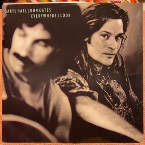 DARYL HALL & JOHN OATES / EVERYWHERE I LOOK : I CAN