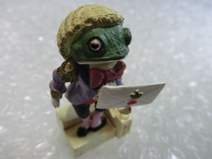 ★即決 不思議の国のアリス 蛙のフットマン フィギュア 海洋堂 ルイス・キャロル John Tenniel Alice in Wonderland Frog Footman Figure