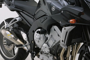 デイトナ 79927 エンジンプロテクター (左右セット)FZ1/FAZER(06-08)