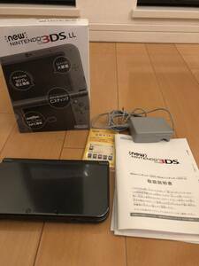 【美品、良品】New NINTENDO 3DSLL メタリックブラック　動作確認済み　アダプタ付き