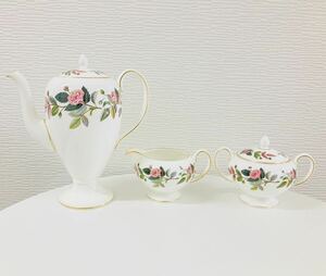 【3点まとめ】WEDGWOOD ウェッジウッド HATHAWAY ROSE ハザウェイローズ コーヒー ティーポット 蓋付きシュガーポット ミルクポット 食器 