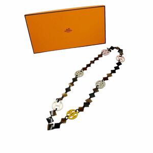 【美品】エルメス HERMES シェーヌダンクル ディーバ バッファローホーン Hロゴ ロング ネックレス ピンク