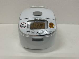 【A163】中古品　ZOJIRUSHI　象印　圧力IH炊飯ジャー　NP-RM05　ホワイト　0.54L　2022年製　動作確認済