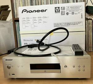Pioneer SACD / CDプレーヤー PD-70