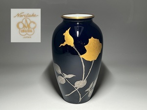 【瑞】ノリタケ　大倉陶園　瑠璃金彩　花瓶　高：２２．４ｃｍ