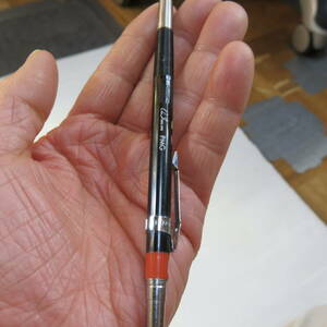 昭和レトロ　シャープペンシル　0.3mm　PMG　ぺんてる　Pentel　保護用サック付　日本製　良い感じ　長さ14.7cm重さ12g　古道具やi (アイ)