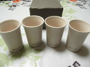 新品　カフェ　ドゥ　クロワッサン　4個セット　陶器　フリーカップ　カップ　ベージュ