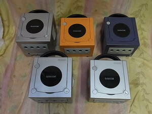 GA57-14/GC ゲームキューブ 本体 5点 まとめて ゲームボーイプレイヤー2台付き 任天堂 GAMECUBE ジャンク