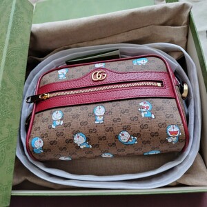 GUCCI グッチ ドラえもん ショルダーバッグ ミニバッグ GGスプリーム 新品未使用品 キャンバス