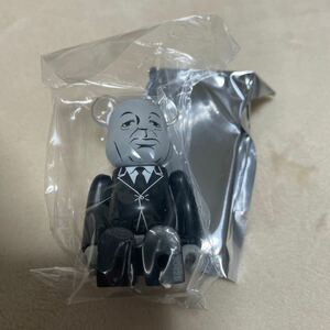 MEDICOM TOY BE@RBRICK SERIES 43 Alfred Hitchcock 100％ メディコムトイ ベアブリック シリーズ 43 ヒッチコック メディコムトイ