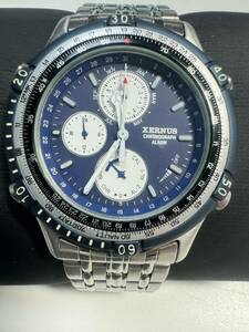 Ｌ323　稀少・レア　腕時計　XERNUS HG8362 クロノグラフ　クォーツ　ラウンド　3針　ネイビー