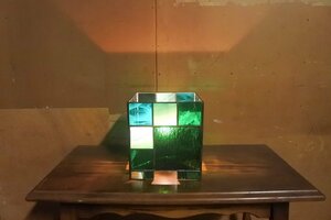 テーブルスタンド ステンドグラス グリーン ランプ 卓上ライト ベッドサイドランプ 照明/アンティーク フランス