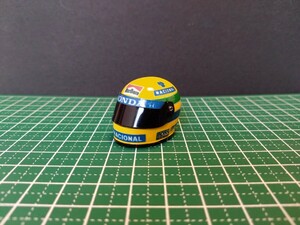 1/10 アイルトン・セナ ヘルメットのみ F-1 マクラーレン ホンダ タミヤ TRG ドライバー フィギュア ヘルメット ラジコン　バイザー開閉