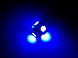 ブルー　青　グランドプロフィア スーパーグレート クオン ギガ LED スモール 　ポジションランプ