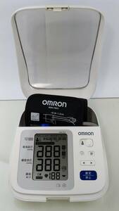 K/ OMRON　オムロン　HEM-8731　上腕式血圧計　自動電子血圧計　0502-1