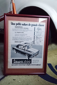 貴重品 1957年 (昭和32年) ベスパ400 [Une petite voiture de grande classe] 雑誌広告 本物です。(VESPA400　ポスター) A.C.M.A 