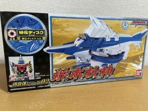 【中古美品】バンダイ 侍戦隊シンケンジャー 侍合体シリーズ02 【舵木折神(カジキオリガミ) 】