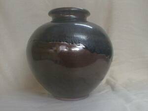 古い小石原焼　焦げ茶釉薬　23x21.5cm　2.5kg　陶器製飾り花瓶