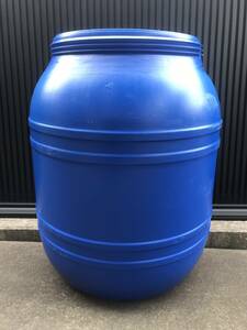 タンク　ブルー　蛇口付　約１６０Ｌ　サイズ１　雨水　樹脂製　メダカ　貯水　貯蔵　肥料　園芸　菜園　リサイクル品