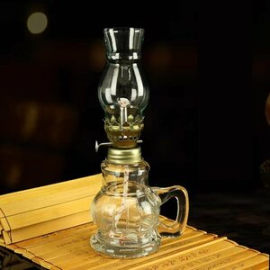 オイルランプ ガラス レトロ アンティーク ランタン　灯油ランプ　テーブルランプ 卓上照明 　アルコールランプ