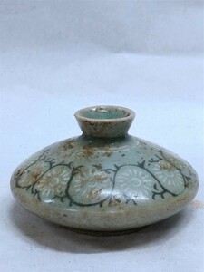 朝鮮高麗時代　花紋青磁油瓶