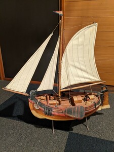帆船　模型　アンティーク　木製ハンドメイド？
