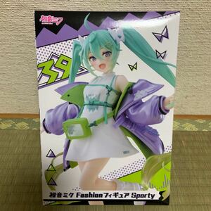 新品　未開封　初音ミク　シリーズ Fashion フィギュア Sporty スポーティ ファッション