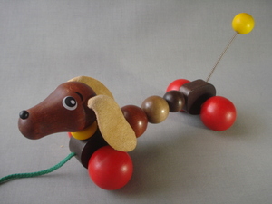 木製玩具 ロレンツ(LORENZ) プルトーイ・ダックスフンド ドイツ製（CEマーク）おもちゃ 積み木 インテリア小物 ディスプレイ