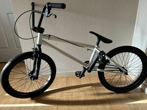 CULT BMX 