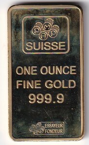 インゴット　SUISS　ONE　OUNCE　FINE　GOLD　999.9 刻印　32ｇ　150ｍｍ　28ｍｍ　　真偽不明。　管理番号：ｃ箱100