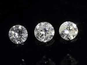 【HA0185】天然ダイヤモンド　3石セット　0.31ct 