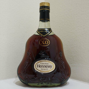 20歳以上!!【未開栓】Hennessy ヘネシー XO グリーンボトル ゴールドキャップ 金キャップ ブランデー 700ml 40% COGNAC 送料無料！！