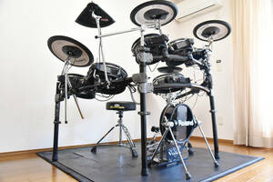 ★☆★Roland(ローランド) V-Drums Ｖ-Pro Series ＴＤ－２０Ｋ－Ｓ(ＢＫ) 各追加Ｐａｄ・V-Drums Mat(TDM-20)他装備多数の出品です★☆★