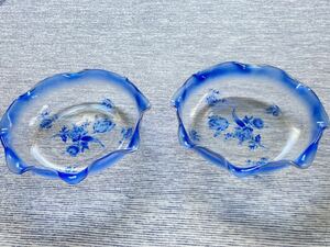 涼風の器 変彩ガラス小鉢 2客揃え　透け感のある青と花柄のコントラストが素敵です♪*HARU409