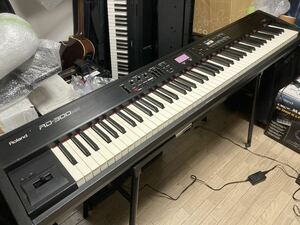 Roland 電子ピアノRD-300NX