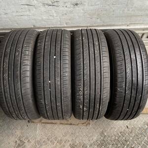 バリ山　YOKOHAMA ヨコハマ　BluEarth-GT AE51 215/60R16 夏タイヤ　2022年製　16インチ