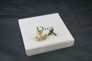 ◆ 美品 Christian Dior / クリスチャン ディオール アシンメトリー ピアス 蜂 ロゴ ゴールド 136202