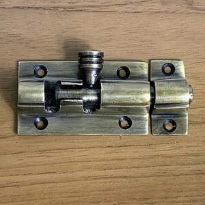 アンティーク調 デザイン ロック金具 真鍮製 掛金 スライドW024