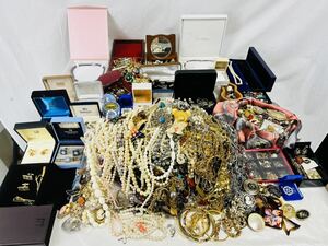 【大量】アクセサリー 約17.6kg /ネックレス/ピアス/イヤリング/ブレスレット/指輪/リング/タイピン/貴金属/宝石/パール / 4/20その2