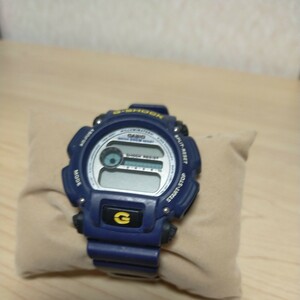 送料無料 CASIO カシオ G-SHOCK 腕時計 DW-9052 ラバーベルト ブルー 電池切れ 動作未確認