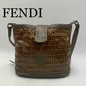 FENDI フェンディ　ズッキーノ　ショルダーバッグ　巾着　ブランド　オシャレ