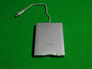 TOSHIBA 3.5 FLOPPY DISK DRIVE USB