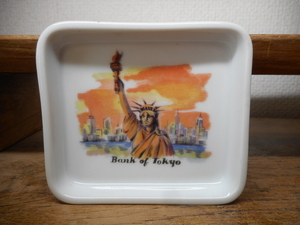 東京銀行　自由の女神　陶器　小皿　ビンテージ　有田　ノベルティ　非売品　企業物