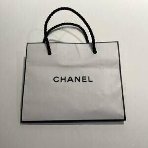 CHANEL　紙袋